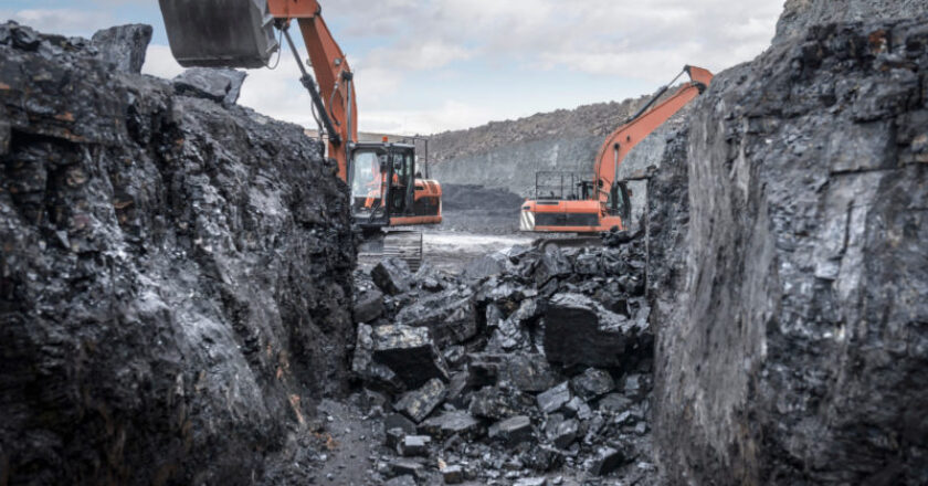 Clive Palmer has publicly responded to the Federal Government’s decision not to approve his central Queensland coal project.